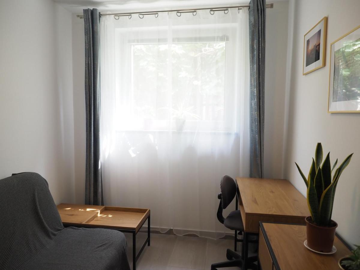 Adobe Apartment - Przytulny I Free Parking 弗罗茨瓦夫 外观 照片